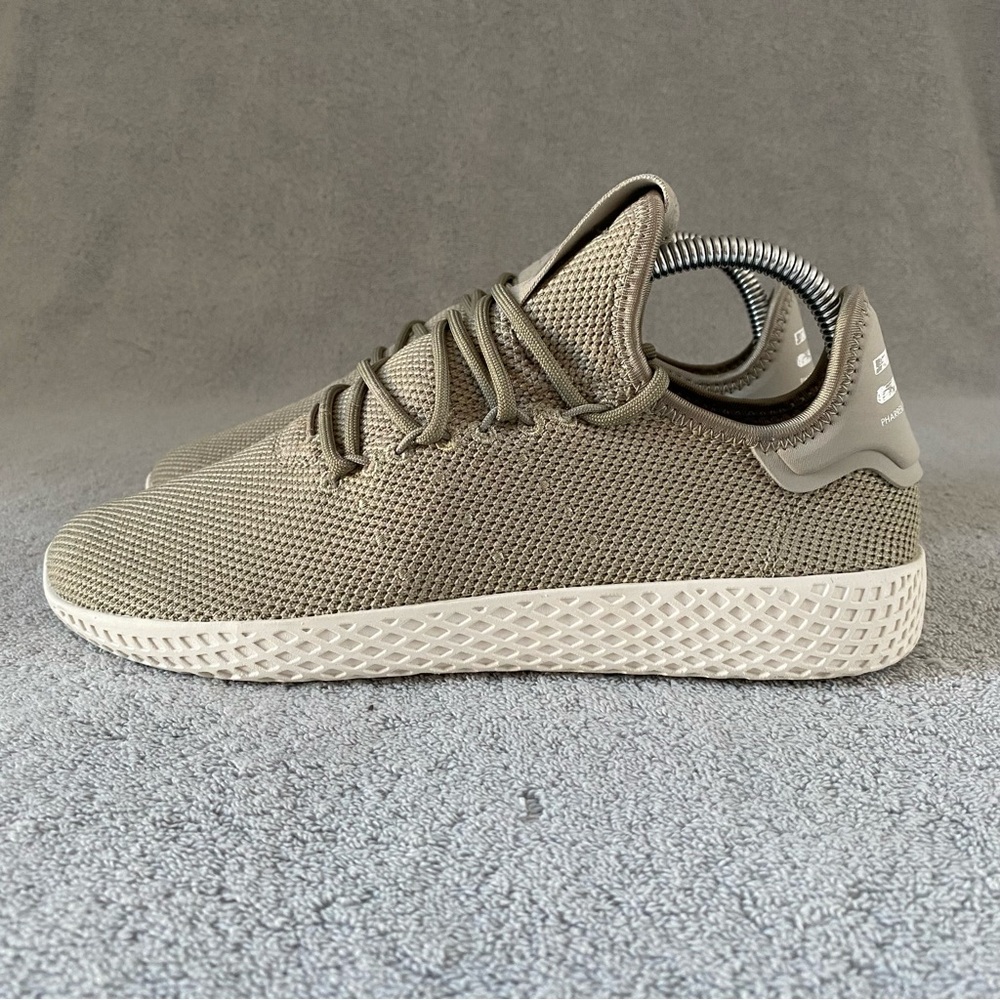 Adidas Shoes Womens 8 Beige Green Pharrell Williams x Hu Athletic Sneaker CQ2298 - Picture 3 of 8